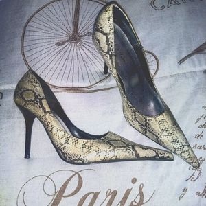 Snake Pumps Michael Antonio sexy Faux 🐍 Pumps